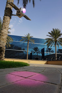 Solar Pink Pong. Interactive installation. “ISEA 2014 – 20th International Symposium on Electronic Arts”, Dubai (United Arab Emirates). Photo: Assocreation.